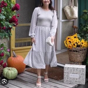 NWT THE JILLY BOX Mad About Style: The Grace Midi Dress